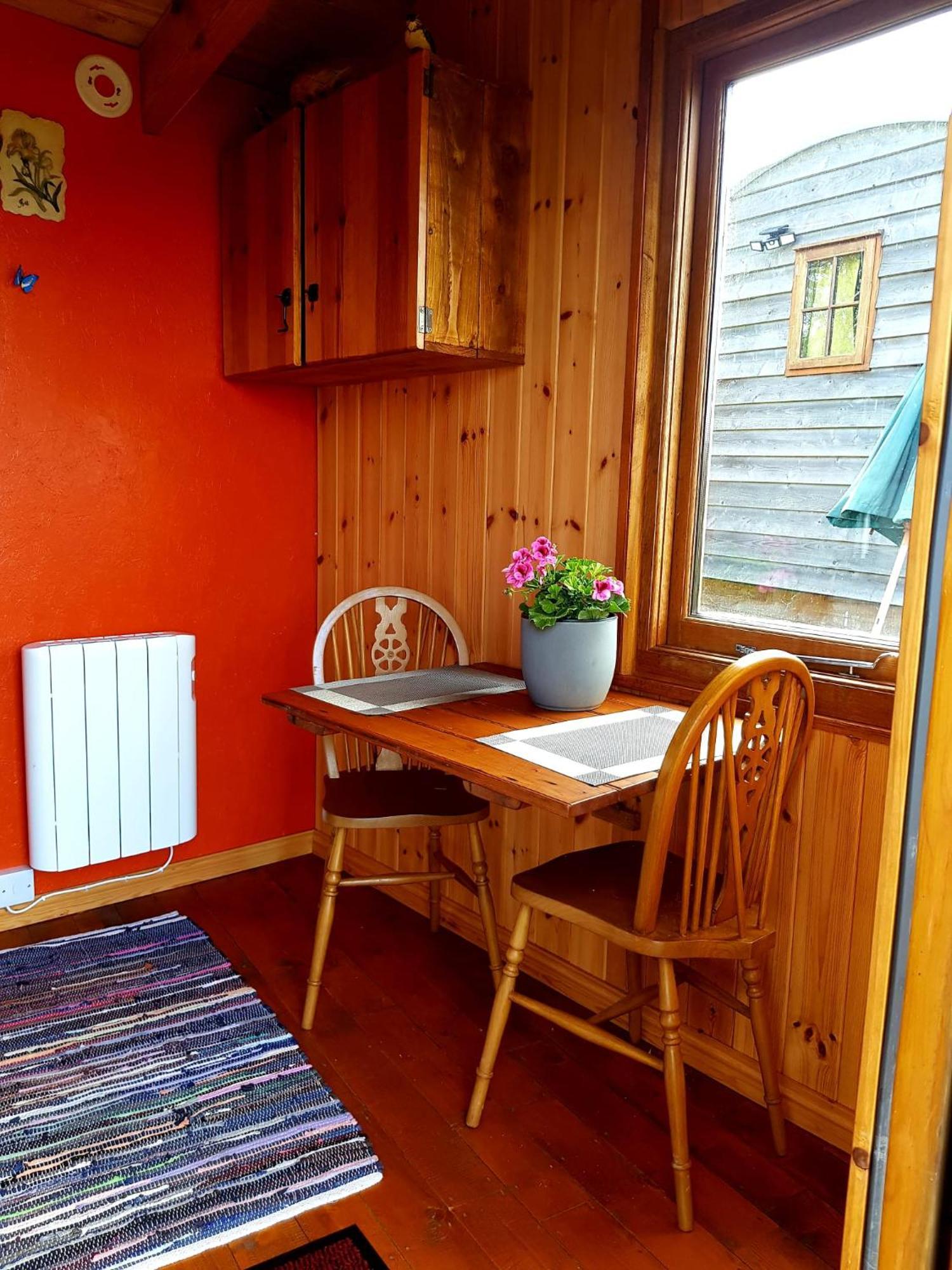 Foxglove Accommodation Craven Arms Esterno foto